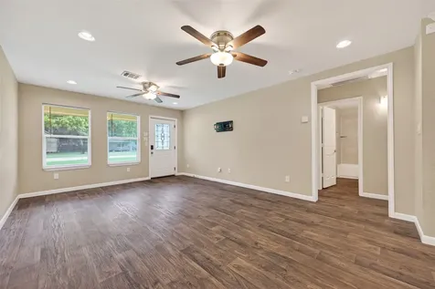 1708 And 1702 Sycamore Avenue Bay City TX 77414