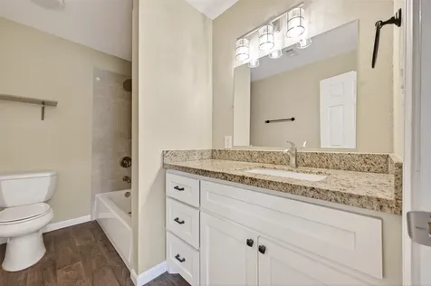 1708 And 1702 Sycamore Avenue Bay City TX 77414