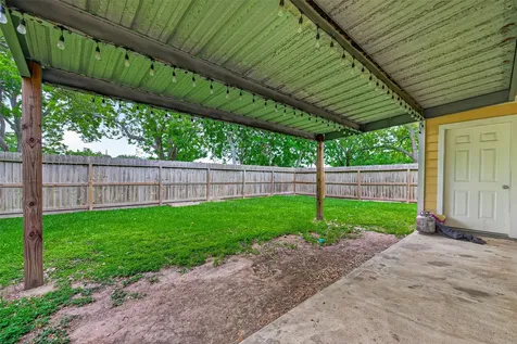 1708 And 1702 Sycamore Avenue Bay City TX 77414