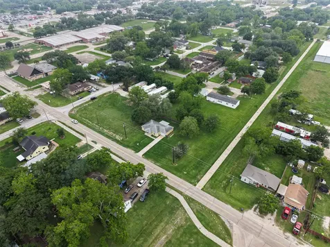 1708 And 1702 Sycamore Avenue Bay City TX 77414