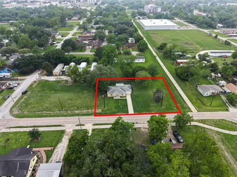 1708 And 1702 Sycamore Avenue Bay City TX 77414