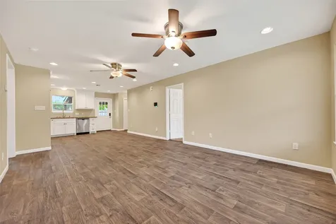 1708 And 1702 Sycamore Avenue Bay City TX 77414