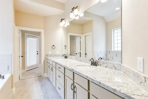 18721 Egret Oaks Lane Webster TX 77058