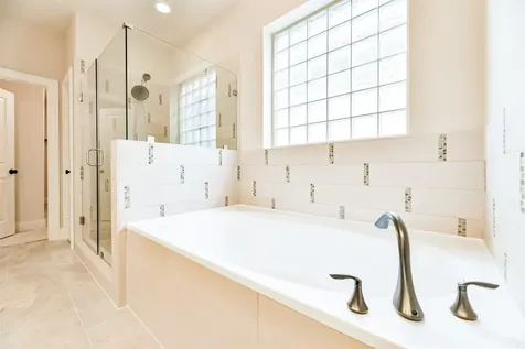 18721 Egret Oaks Lane Webster TX 77058