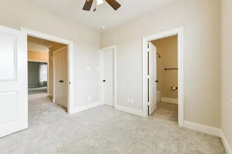 18721 Egret Oaks Lane Webster TX 77058