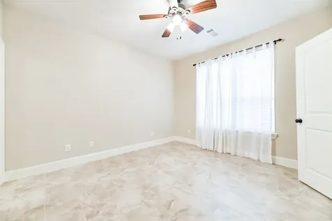 18721 Egret Oaks Lane Webster TX 77058