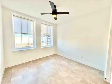 2102 Mechanic Street 204 Galveston TX 77550