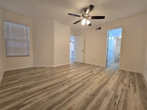 12660 Ashford Point Drive 402 Houston TX 77082