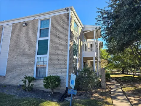 12660 Ashford Point Drive 402 Houston TX 77082