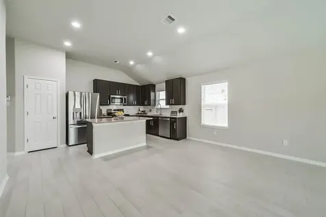2815 Beech River Court Conroe TX 77301