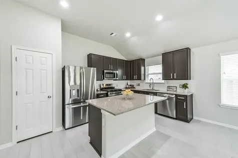 2815 Beech River Court Conroe TX 77301