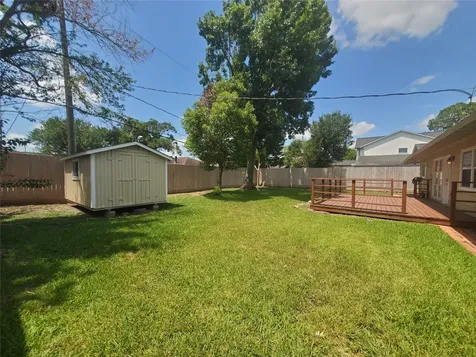 5329 Pagewood Lane Houston TX 77056