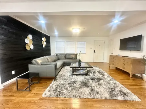 5329 Pagewood Lane Houston TX 77056
