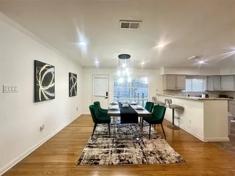 5329 Pagewood Lane Houston TX 77056