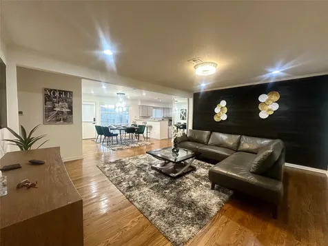 5329 Pagewood Lane Houston TX 77056