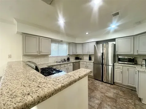 5329 Pagewood Lane Houston TX 77056