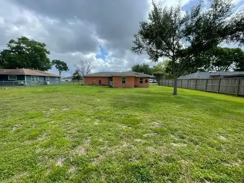 1805 Wycliffe Drive Houston TX 77043