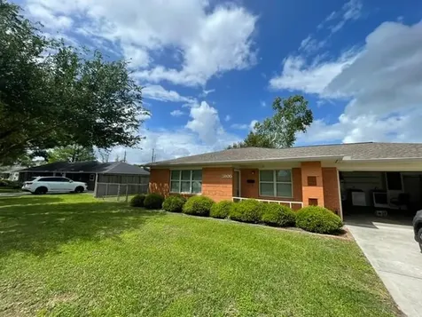 1805 Wycliffe Drive Houston TX 77043