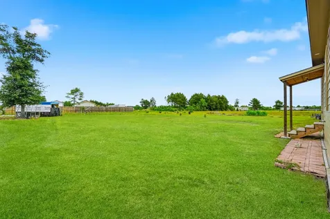 3816 Road 5210 Cleveland TX 77327