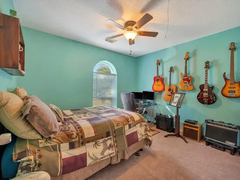 714 Crestwood Drive El Lago TX 77586