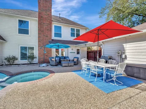 714 Crestwood Drive El Lago TX 77586