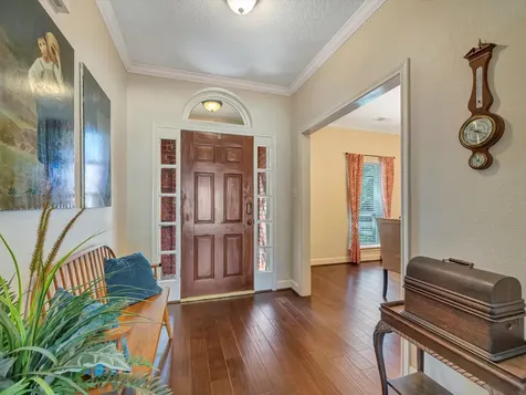 714 Crestwood Drive El Lago TX 77586