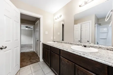 12926 Abalone Way Houston TX 77044