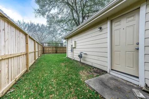 12926 Abalone Way Houston TX 77044