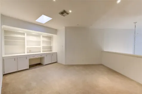 2524 Nantucket Drive B Houston TX 77057