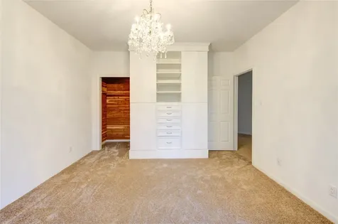 2524 Nantucket Drive B Houston TX 77057