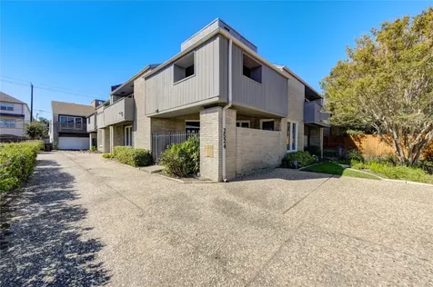 2524 Nantucket Drive B Houston TX 77057