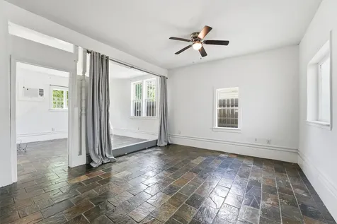 5313 Palmetto Street C Houston TX 77081