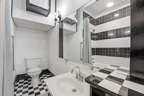 5313 Palmetto Street C Houston TX 77081