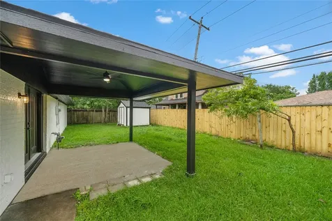 5703 De Milo Drive Houston TX 77092