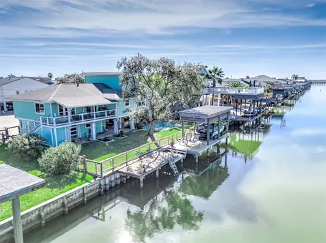 325 Ling Street Bayou Vista TX 77563
