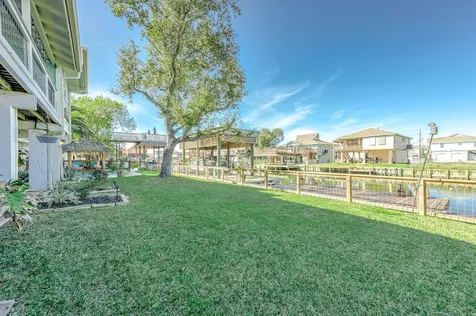 325 Ling Street Bayou Vista TX 77563