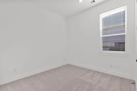 12223 Warbler Drive Mont Belvieu TX 77523
