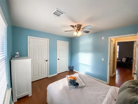 254 E Sunset Drive Onalaska TX 77360