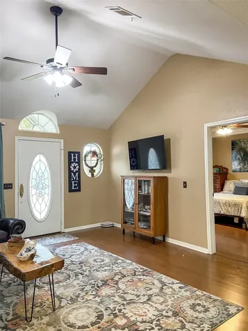 254 E Sunset Drive Onalaska TX 77360