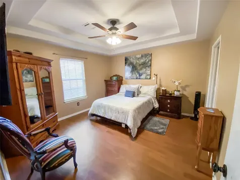 254 E Sunset Drive Onalaska TX 77360