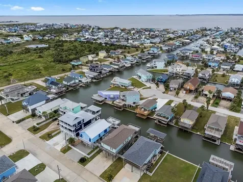 22122 Cantina Drive Galveston TX 77554
