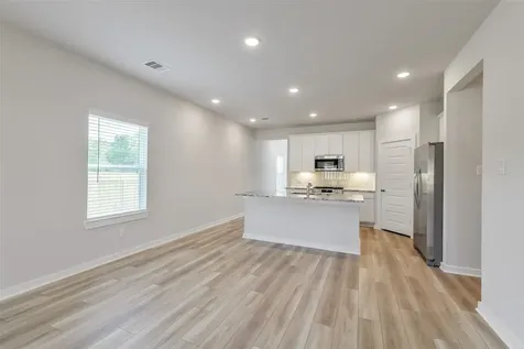 127 West Canopy Crossing Circle Conroe TX 77301