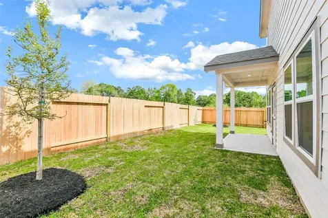 127 West Canopy Crossing Circle Conroe TX 77301