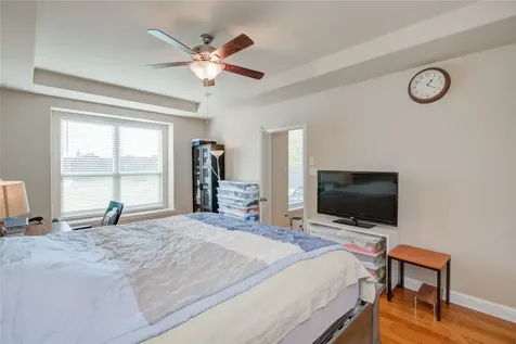 12902 Oak Falls Drive Pearland TX 77584