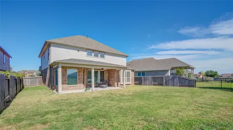 12902 Oak Falls Drive Pearland TX 77584