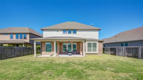 12902 Oak Falls Drive Pearland TX 77584