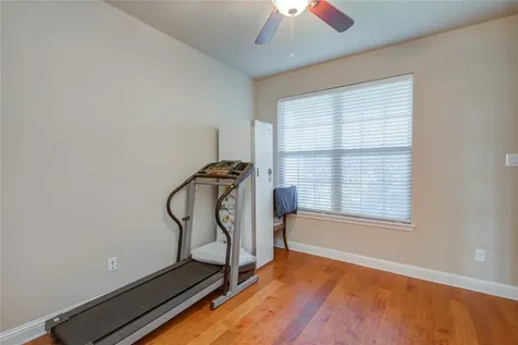 12902 Oak Falls Drive Pearland TX 77584