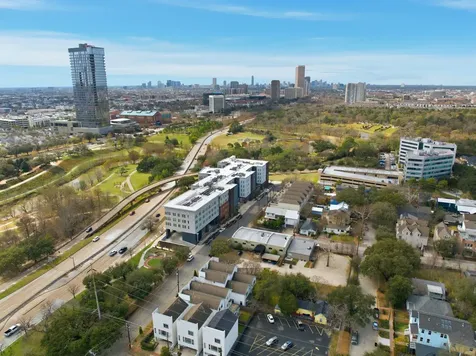 2019 State Street Houston TX 77007