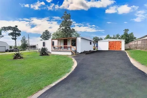 132 Hackberry Cove Lane Onalaska TX 77360