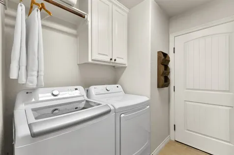 2614 Kinnersley Court College Station TX 77845